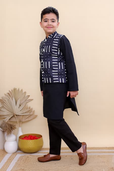 Kalp_Black Cotton Indigo Dash Nehru Jacket Set _at_Aza_Fashions