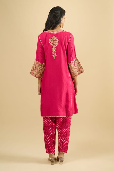Sheetal Batra Embroidered Kurta Salwar Set 