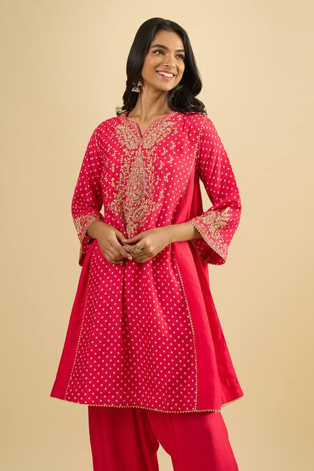 Buy_Sheetal Batra_Red Embroidery, Gota Patti V-neck Bandhani Pattern Kurta And Salwar Set _Online_at_Aza_Fashions