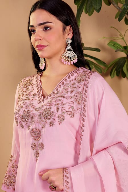 Shop_Sonali Methi_Pink Organza Embroidery, Metallic Thread, Zari V-neck Hand Kurta Pant Set _Online_at_Aza_Fashions