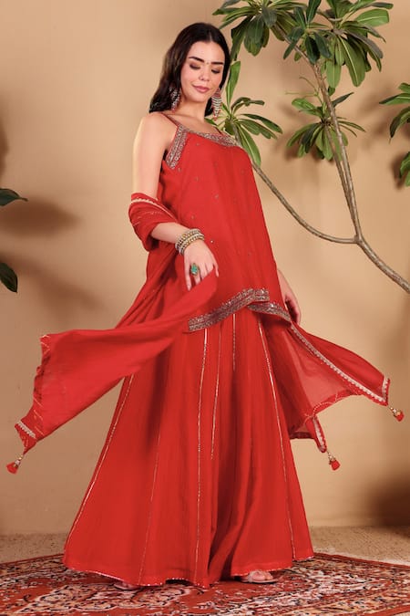 Sonali Methi Hand Embroidered Sharara Set 