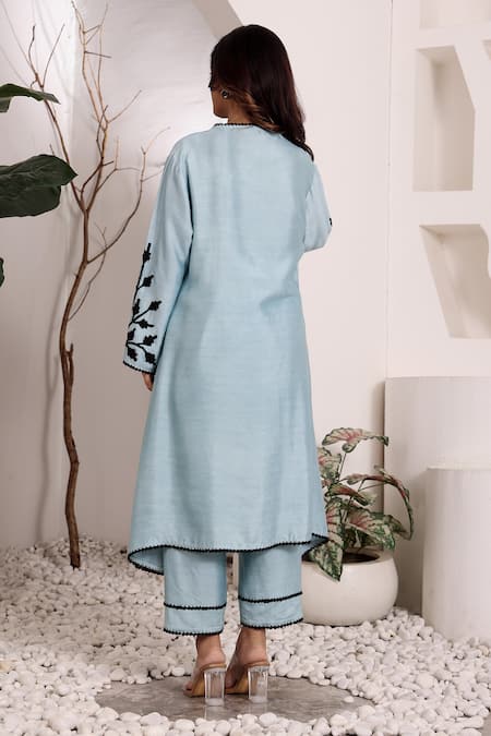 Sonali Methi Hand Embroidered Kurta With Pant 