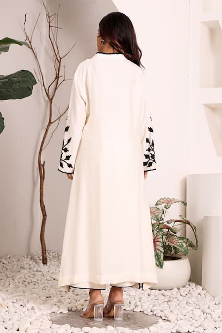 Sonali Methi Hand Embroidered Kurta Set 