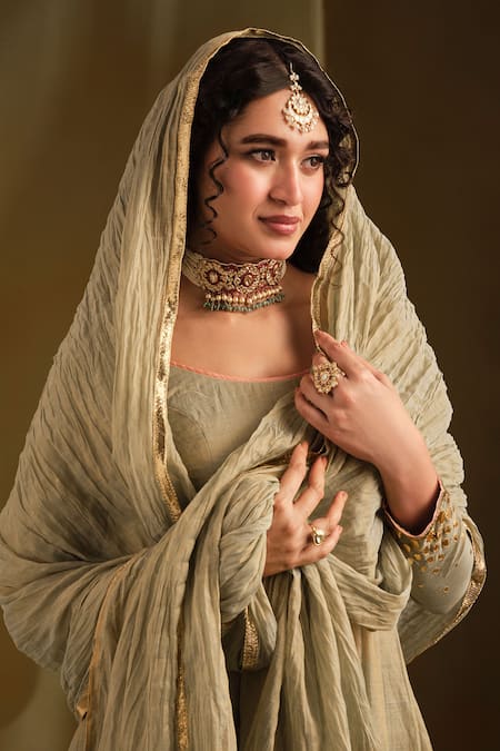 Buy_Almaari By Pooja Patel_Green Chanderi, Tissue Gota Patti, Tassels Square Arya Silk Anarkali Pant Set 