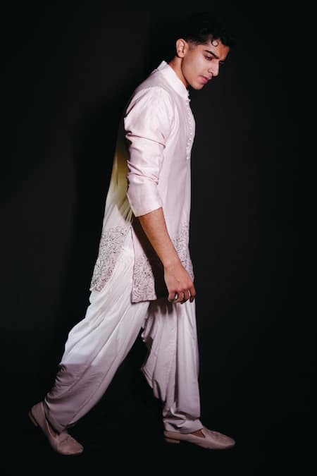 Buy_Histori_Pink Chanderi, Cotton Cut Work, Beads, Applique Petal Kurta Set 