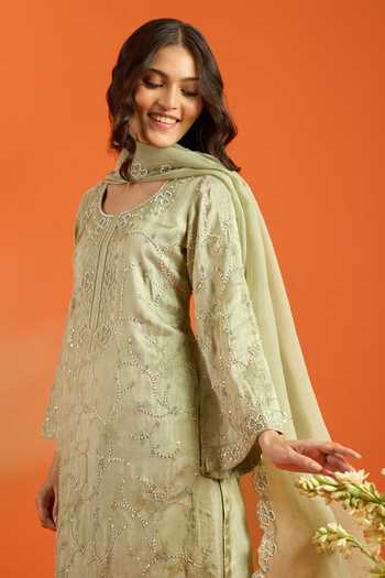 Shop_Khwaab By Sanjana Lakhani_Green Satin, Silk Embroidery Round Neck Floral Vine Kurta Set 