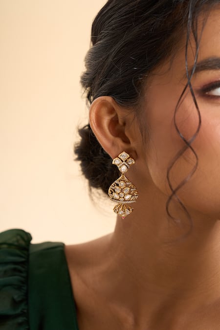 Nazaakat By Samara Singh_Red Stones, Pearls Floral Embellished Earrings _Online_at_Aza_Fashions