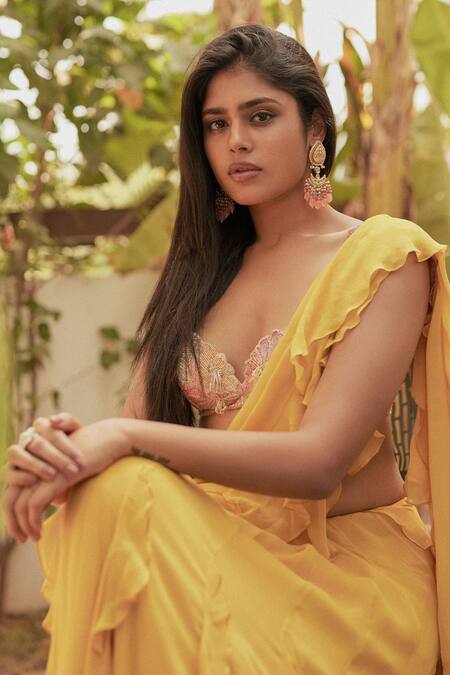 Buy_Anu Pellakuru_Yellow Georgette, Silk Beads, Pearls Plain Pre-draped Ruffle Saree Set 