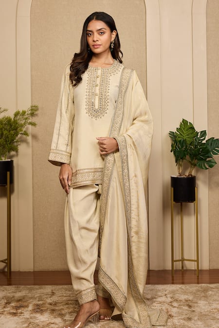 Neha Mehra Hand Embroidered Kurta Set 
