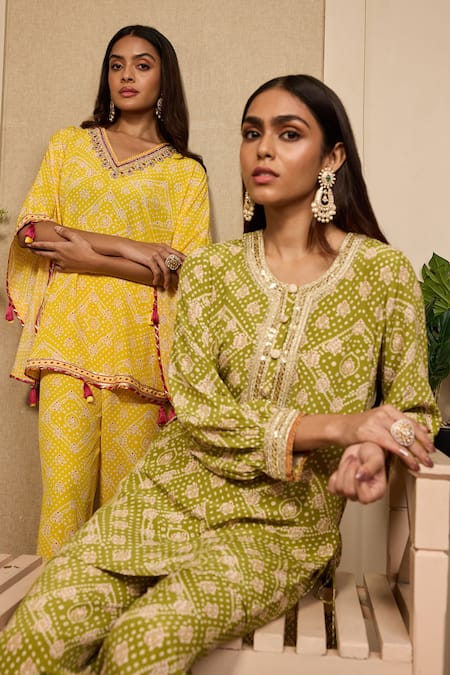 Shop_Neha Mehra_Green Crepe Embroidery, Sequins, Metallic Thread Round Printed Kurta And Pant Set _Online_at_Aza_Fashions