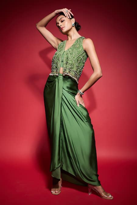 Neha Mehra Green Georgette Beads, Sequins, Metallic Thread V-neck Hand Embroidered Jacket at Aza Fashions Neha Mehra_Green Georgette Beads, Sequins, Metallic Thread V-neck Hand Embroidered Jacket _at_Aza_Fashions