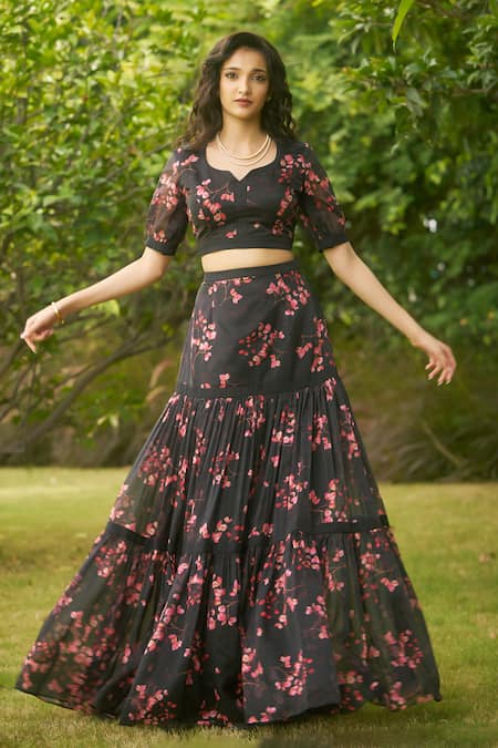 Buy_AMRIN KHAN_Black Georgette, Organza Sweetheart Neck Floral Print Blouse And Skirt Set _Online_at_Aza_Fashions