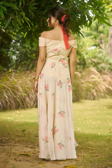 AMRIN KHAN Floral Print Cropped Blouse With Skirt