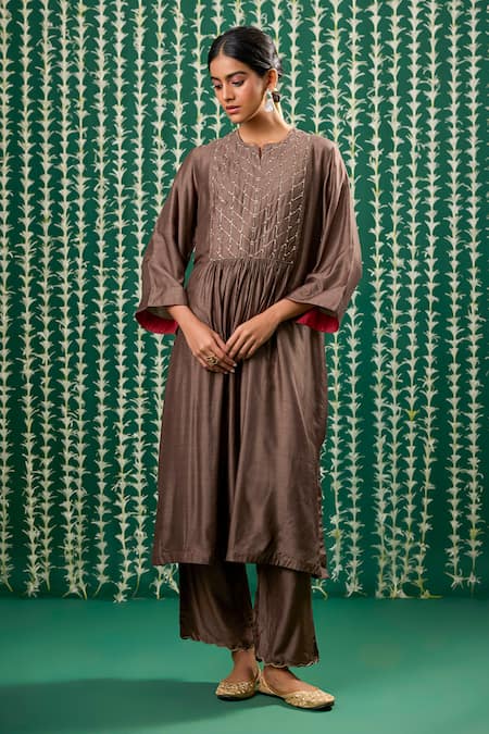 Buy_Cupid Cotton_Brown Silk, Chanderi Embroidery, Zari, Gota Patti Round Neck Keya Kurta Set _Online_at_Aza_Fashions