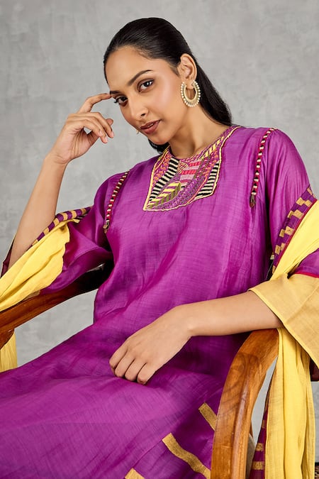 Buy_Shivani Bhargava_Purple Chanderi, Cotton Embroidery, Tassels Round Neck Block Print Kurta Set 