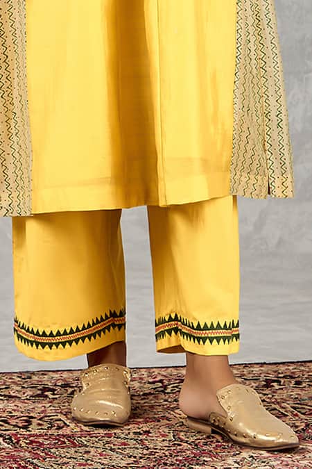 Shivani Bhargava Yellow Chanderi, Cotton Embroidery, Tassels, Foil Printing Hand Kurta Pant Set Online at Aza Fashions Shivani Bhargava_Yellow Chanderi, Cotton Embroidery, Tassels, Foil Printing Hand Kurta Pant Set _Online_at_Aza_Fashions