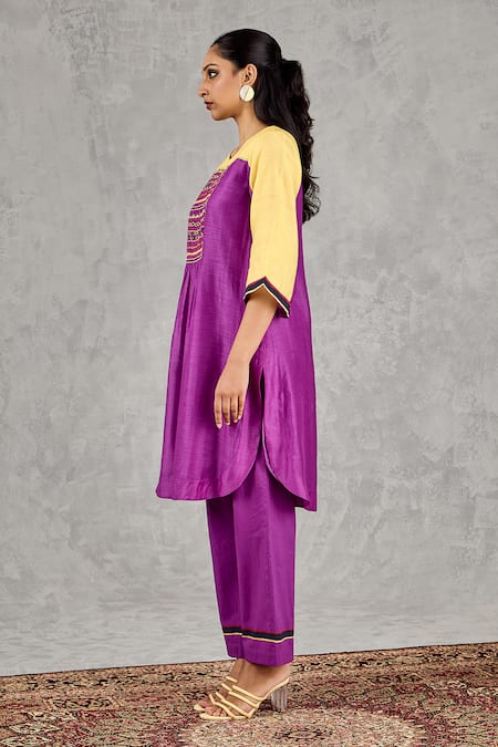 Buy_Shivani Bhargava_Purple Chanderi Embroidery, Metallic Thread Round Neck Hand Kurta _Online_at_Aza_Fashions