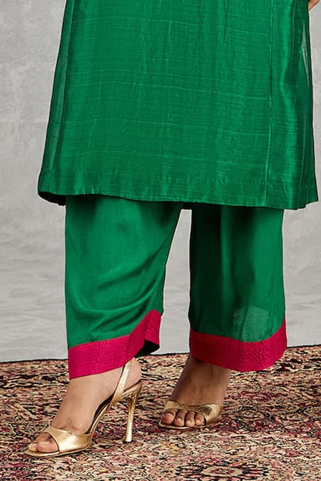 Buy_Shivani Bhargava_Emerald Green Chanderi, Satin, Silk Embroidery, Metallic Hand Kurta With Pant _Online_at_Aza_Fashions