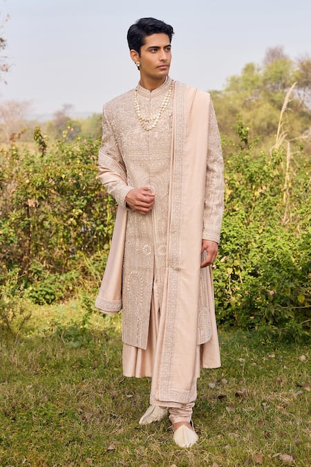 Mukti And Kavith Casa Embroidered Sherwani Kurta Set 
