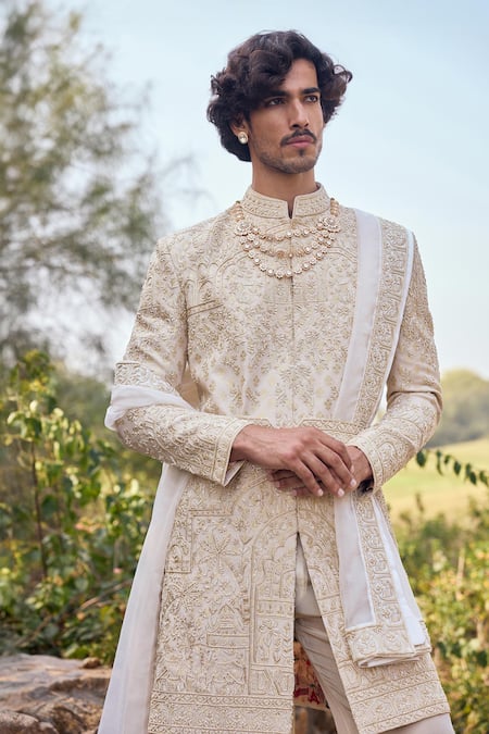 Buy_Mukti And Kavith Casa_Gold Silk Embroidery, Zari Mehr Heritage Sherwani Set _Online_at_Aza_Fashions