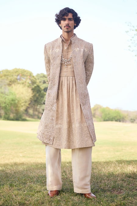 Mukti And Kavith Casa The Sandstone Regal Embroidered Sherwani Set 