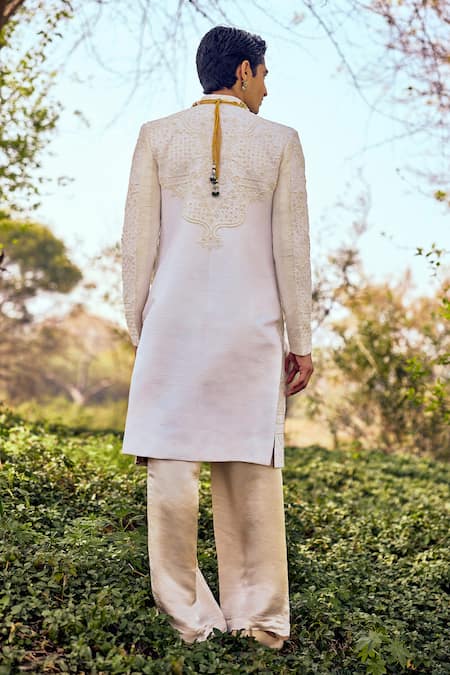 Mukti And Kavith Casa The Heirloom Embroidered Sherwani Set 