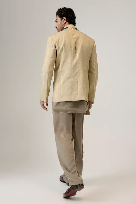 Mukti And Kavith Casa The Golden Mirage Bandhgala Set 