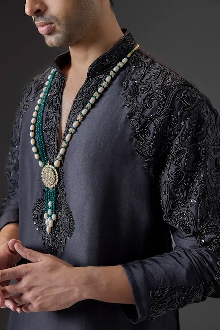 Buy_Mukti And Kavith Casa_Black Silk Embroidery, Sequins Obsidian Mirage Kurta Set _Online_at_Aza_Fashions