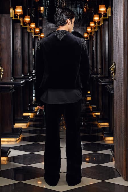 Mukti And Kavith Casa Embroidered Jacket Pant Set 