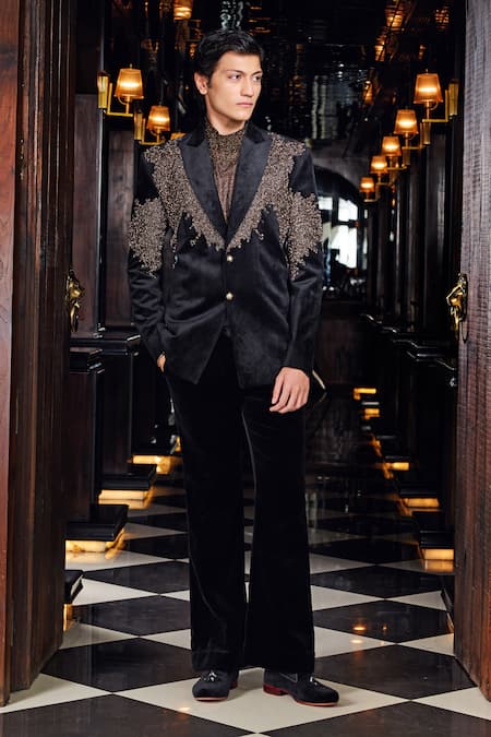 Mukti And Kavith Casa Regal Noir Beaded Embellished Tuxedo Set 