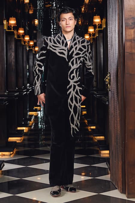 Mukti And Kavith Casa Midnight Vine Motif Embroidered Sherwani Set 