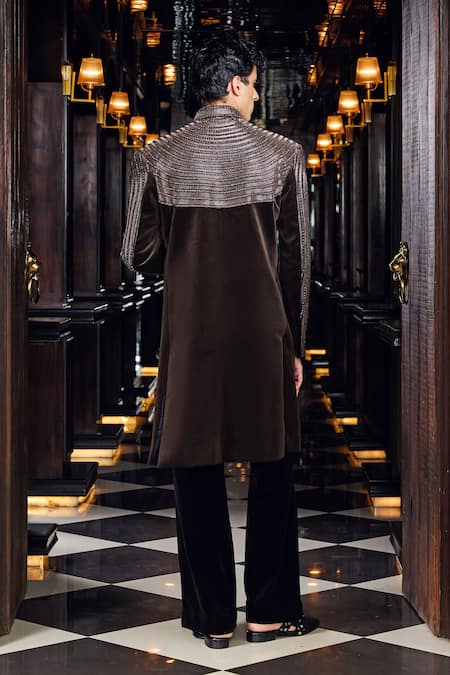 Mukti And Kavith Casa Embellished Sherwani & Pant Set 