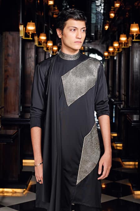 Buy_Mukti And Kavith Casa_Black Crepe Metallic Thread Mosaic Embroidered Kurta And Palazzo Set _Online_at_Aza_Fashions