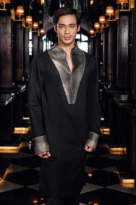 Buy_Mukti And Kavith Casa_Black Crepe Embroidery, Metallic Thread Regal Obsidian Kurta Set _Online_at_Aza_Fashions