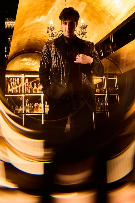 Mukti And Kavith Casa Embellished Tuxedo Set 