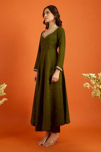 Shop_Khwaab By Sanjana Lakhani_Green Chiffon Sequins, Gota Patti V-neck Anarkali Set With Printed Dupatta _Online_at_Aza_Fashions