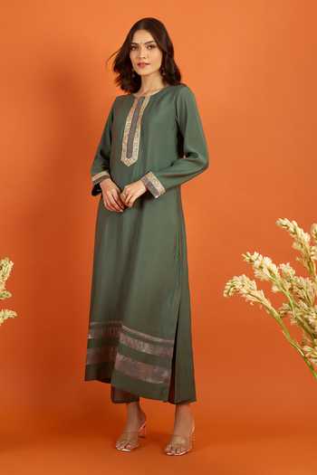 Buy_Khwaab By Sanjana Lakhani_Green Chiffon Embroidery Round Neck, Straight Kurta Set With Printed Dupatta 