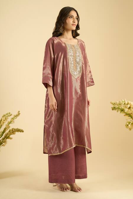 Naintara Bajaj_Magenta Organza Mirrors, Embroidery Round Neck Shimmer Kurta And Palazzo Set _at_Aza_Fashions