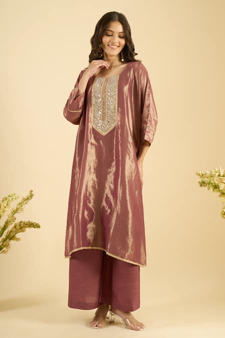 Buy_Naintara Bajaj_Magenta Organza Mirrors, Embroidery Round Neck Shimmer Kurta And Palazzo Set 