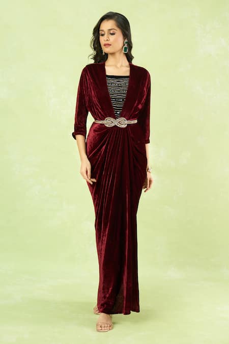 Buy_Samyukta Singhania_Maroon Velvet Embroidery, Rhinestones V-neck Hand Gown With Belt 
