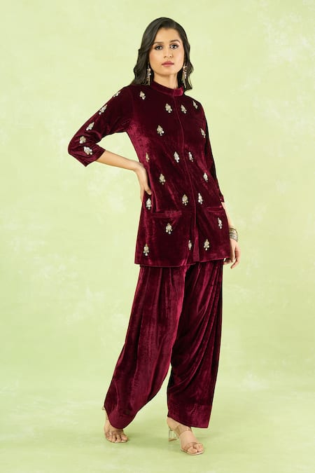 Shop_Samyukta Singhania_Maroon Velvet Embroidery, Zari Mandarin Collar Hand Kurta And Farshi Salwar Set 