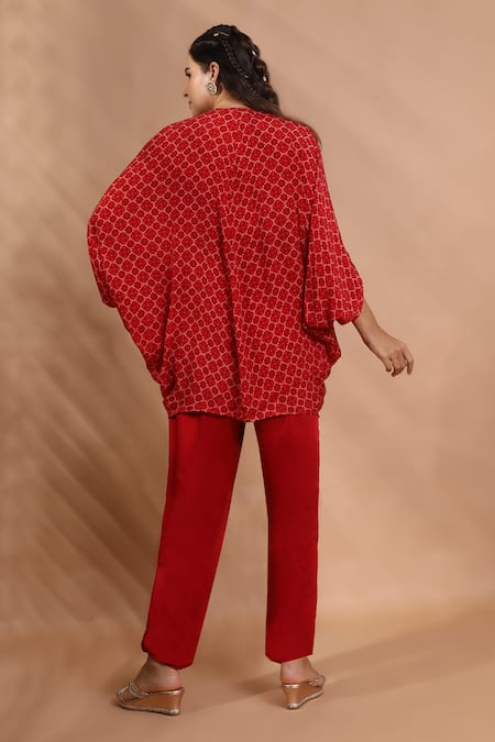 Shreya J Label Printed Asymmetric Kurta & Pant Set 