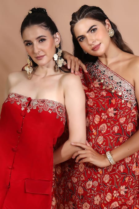 Buy_Shreya J Label_Red Crepe Embroidery, Stones Bandeau Neck Strapless Kurta And Pant Set 