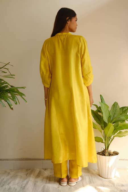 Juanita By Shubhda Pintuck Detail Chanderi Kurta & Pant Set 