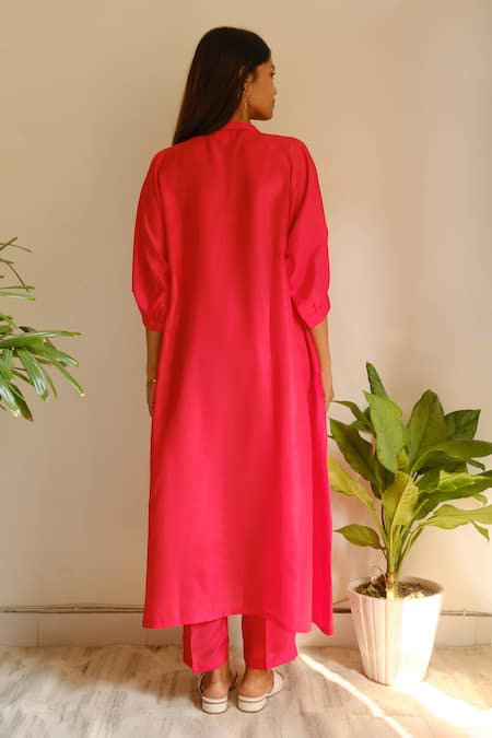 Juanita By Shubhda Handwoven Chanderi Kurta & Pant Set 