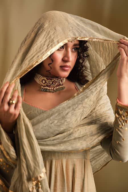 Buy Almaari By Pooja Patel Green Silk Gota Patti, Tassels Square Neck Embroidered Anarkali Set Online at Aza Fashions Buy_Almaari By Pooja Patel_Green Silk Gota Patti, Tassels Square Neck Embroidered Anarkali Set _Online_at_Aza_Fashions