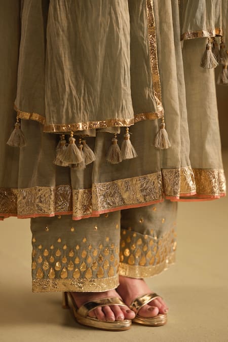 Buy Almaari By Pooja Patel Green Silk Gota Patti, Tassels Square Neck Embroidered Anarkali Set Buy_Almaari By Pooja Patel_Green Silk Gota Patti, Tassels Square Neck Embroidered Anarkali Set