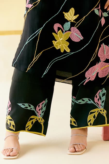 Buy_I Am Design_Black Silk Organza Applique, Embroidery, Sequins Bougainvillea Leher Kurta Set _Online_at_Aza_Fashions
