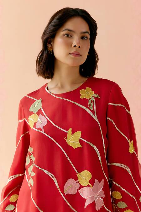 I Am Design_Red Silk Organza Applique, Embroidery, Sequins Bougainvillea Leher Kurta Set _Online_at_Aza_Fashions