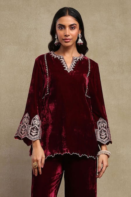 Buy_Dohr India_Red Velvet, Silk Zari, Sequins, Beads, Embroidery V-neck Dori Top And Pant Set _Online_at_Aza_Fashions
